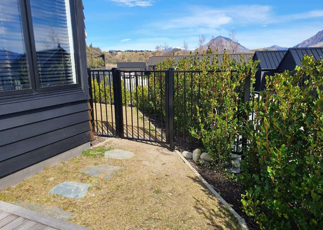 DuraPanel Eco - Johnson Fencing Christchurch project